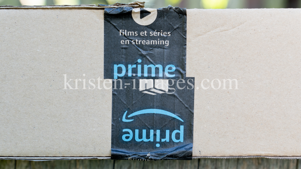 Amazon Prime Schachtel, Karton, Paket by kristen-images.com