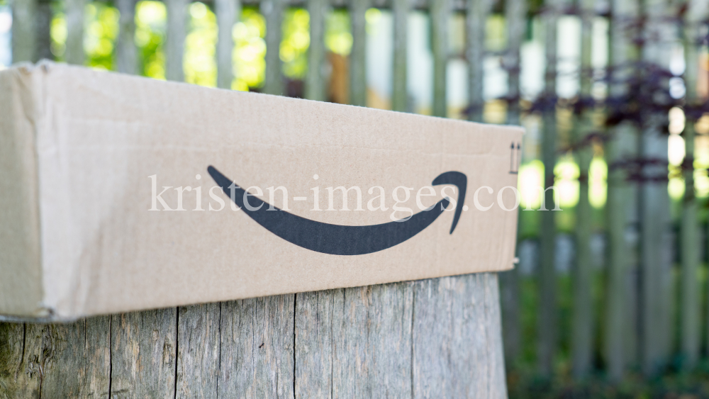 Amazon Prime Schachtel, Karton, Paket by kristen-images.com