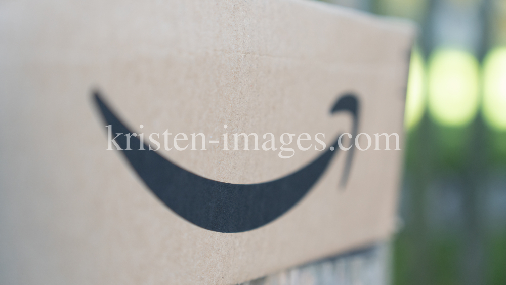 Amazon Prime Schachtel, Karton, Paket by kristen-images.com