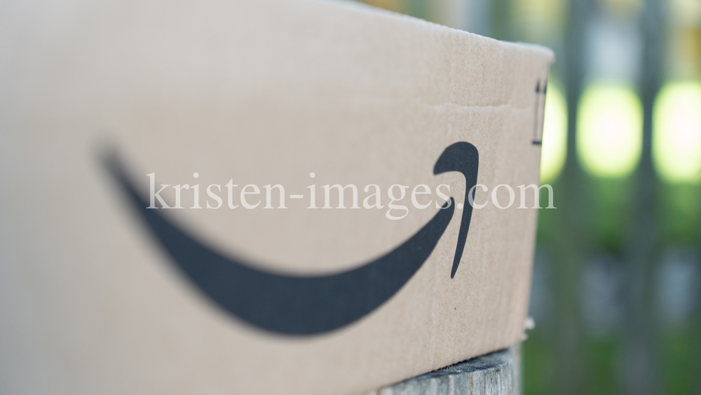 Amazon Prime Schachtel, Karton, Paket by kristen-images.com