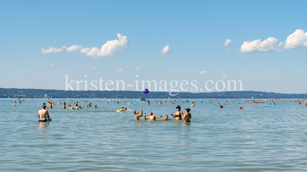 Erholungsgebiet Ambach, Starnberger See, Bayern, Deutschland by kristen-images.com