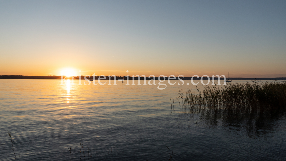 Erholungsgebiet Ambach, Starnberger See, Bayern, Deutschland by kristen-images.com