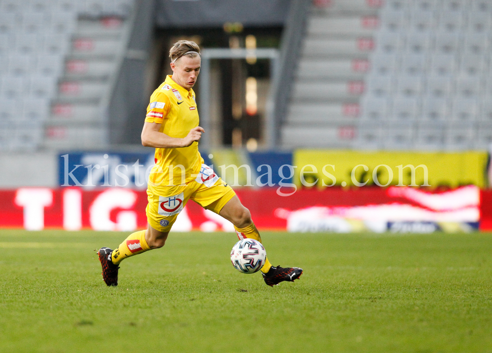 WSG Swarovski Tirol - FK Austria Wien / Tipico Bundesliga / 4. Runde by kristen-images.com