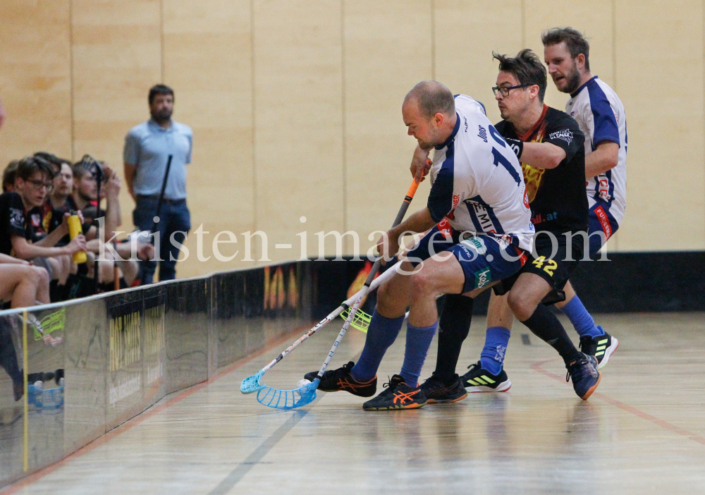 Floorball Bundesliga / Hot Shots Innsbruck - VSV Unihockey by kristen-images.com