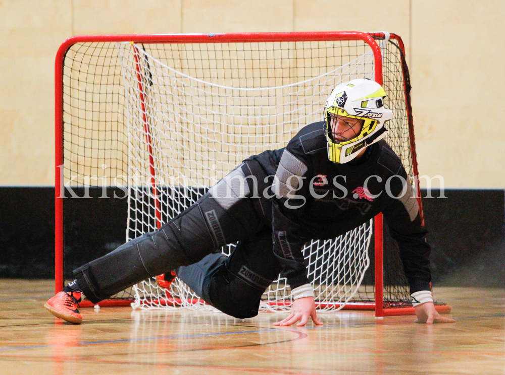 Floorball Bundesliga / Hot Shots Innsbruck - VSV Unihockey by kristen-images.com