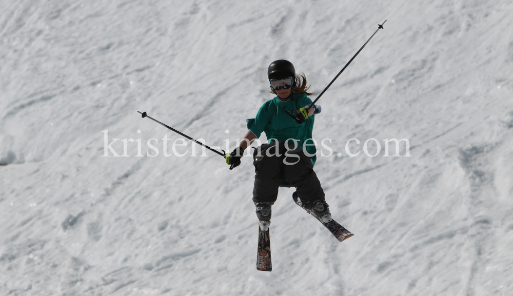 Nordkette Innsbruck / Ski Freestyle by kristen-images.com