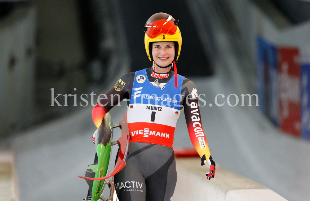 Eberspächer Rennrodel-Weltcup 2020/21 Innsbruck-Igls by kristen-images.com