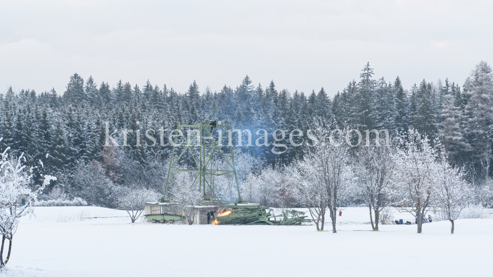 Abriß der Liftstütze alte Patscherkofelbahn / Igls, Innsbruck, Tirol, Austria by kristen-images.com