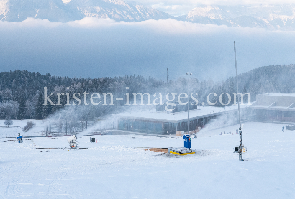 Schneekanonen / Heiligwasserwiese, Patscherkofel, Igls, Innsbruck, Tirol, Austria by kristen-images.com