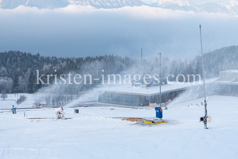 Schneekanonen / Heiligwasserwiese, Patscherkofel, Igls, Innsbruck, Tirol, Austria by kristen-images.com