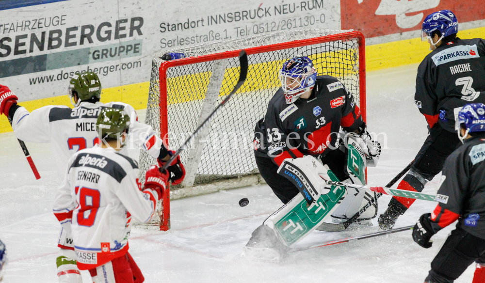 HC TWK Innsbruck-Die Haie - HCB Südtirol Alperia by kristen-images.com