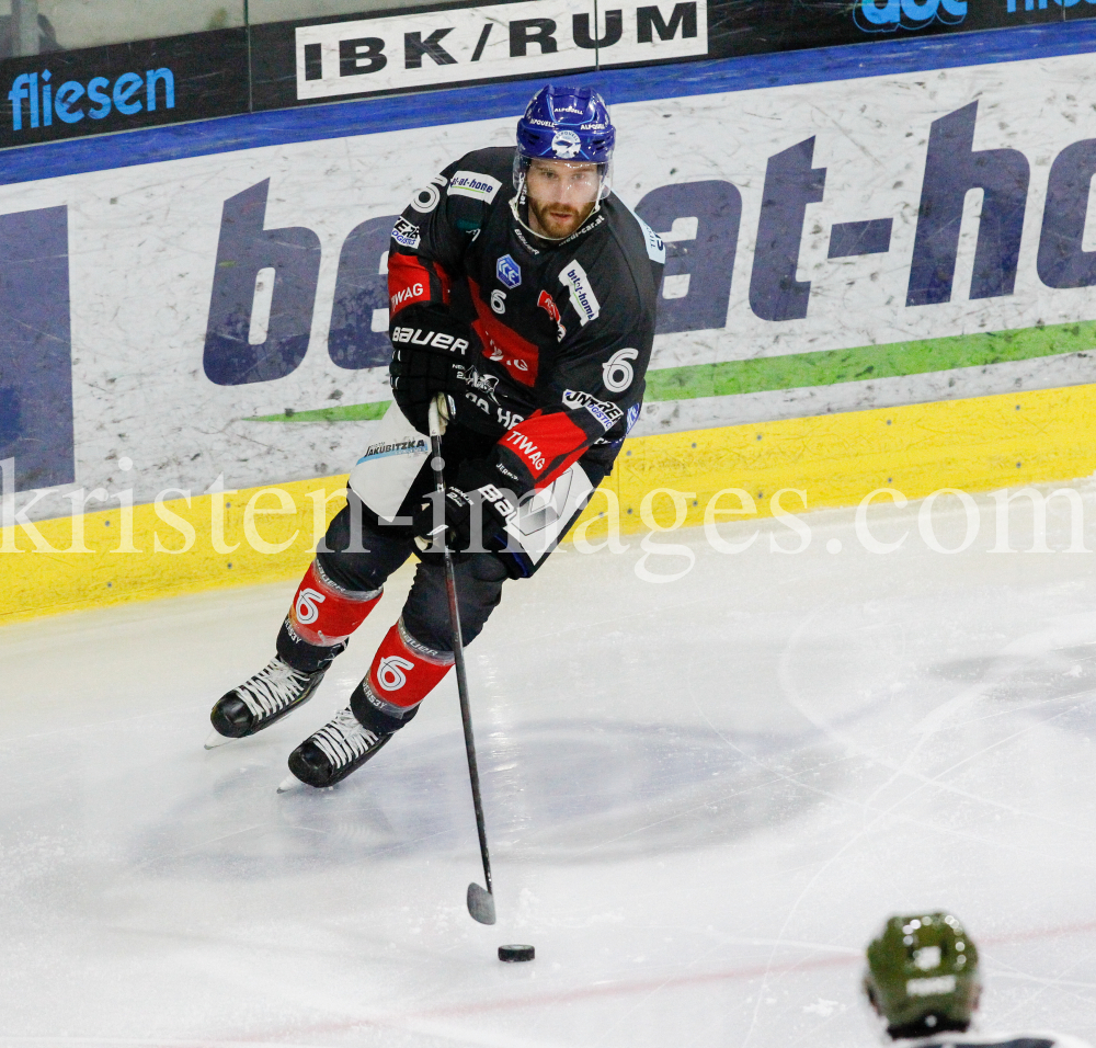 HC TWK Innsbruck-Die Haie - HCB Südtirol Alperia by kristen-images.com