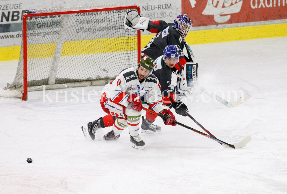 HC TWK Innsbruck-Die Haie - HCB Südtirol Alperia by kristen-images.com