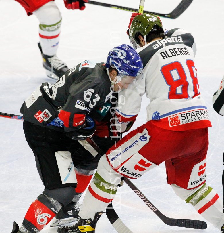 HC TWK Innsbruck-Die Haie - HCB Südtirol Alperia by kristen-images.com