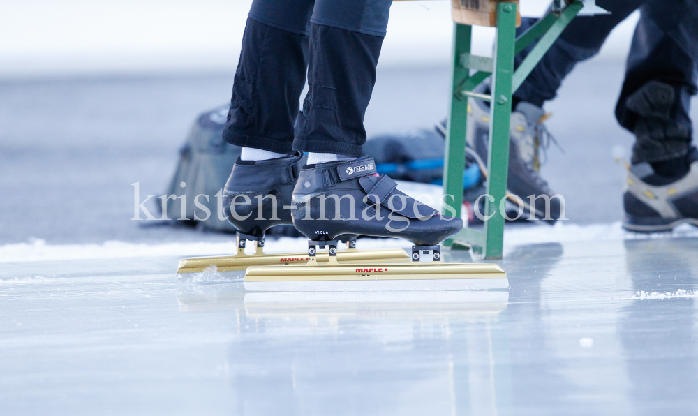 Eisschnelllaufschuhe, Eislaufschuhe by kristen-images.com