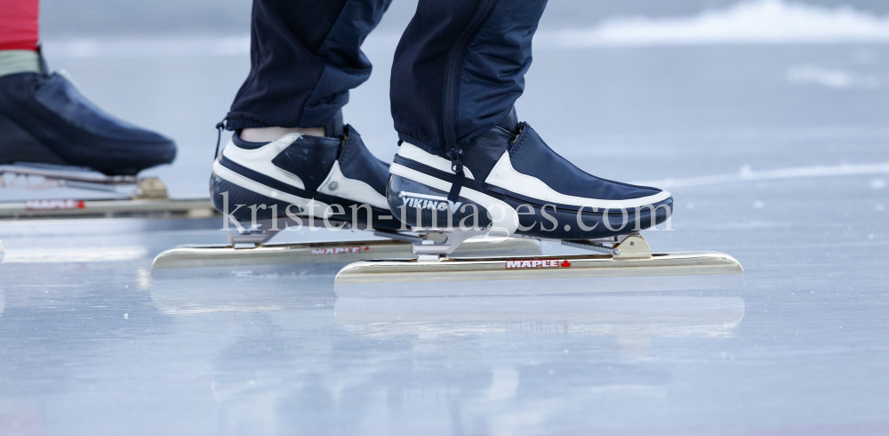 Eisschnelllaufschuhe, Eislaufschuhe by kristen-images.com