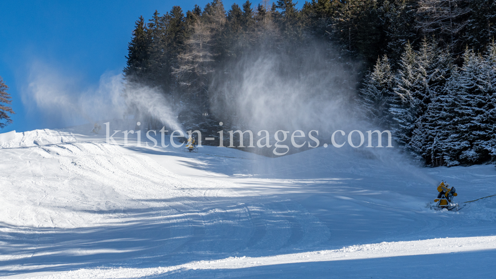 Schneekanonen / Patscherkofel, Tirol, Austria by kristen-images.com