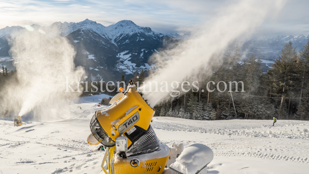 Schneekanonen / Patscherkofel, Tirol, Austria by kristen-images.com