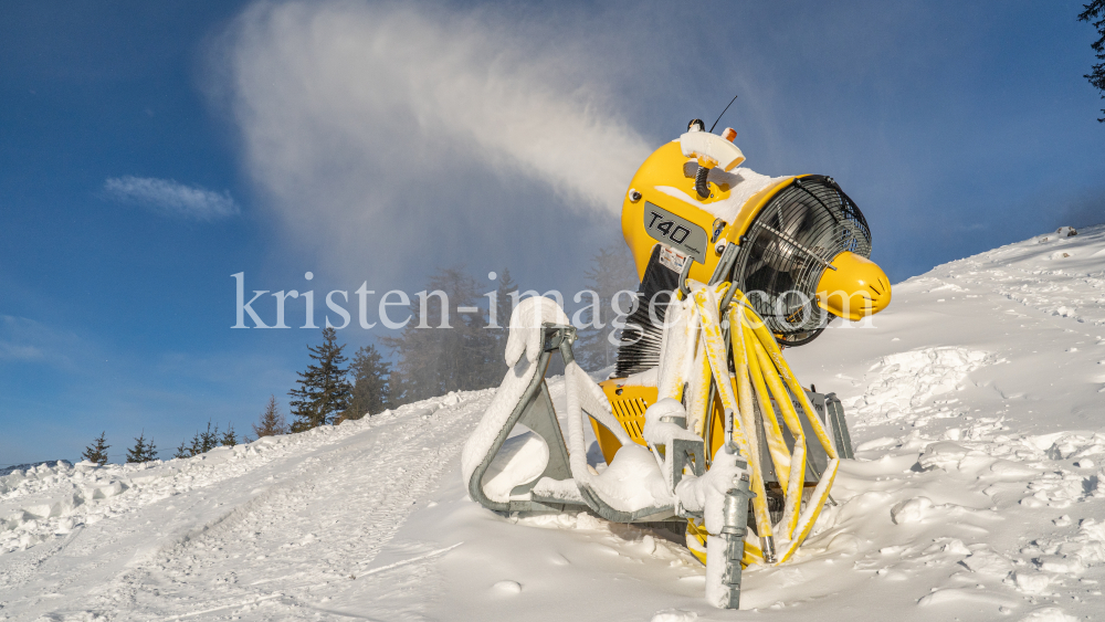 Schneekanonen / Patscherkofel, Tirol, Austria by kristen-images.com