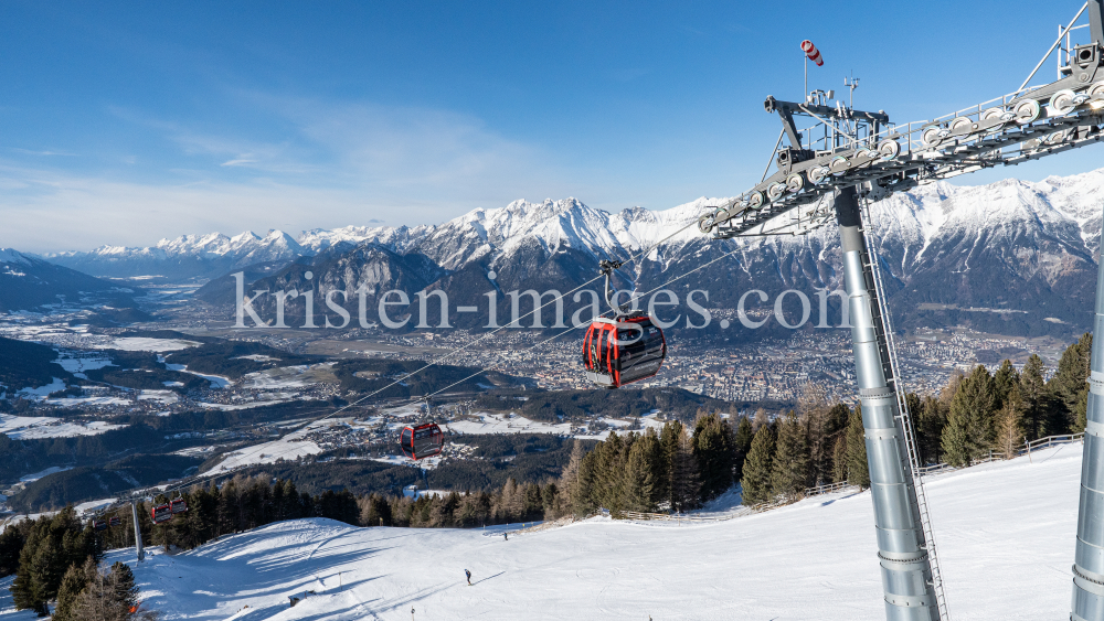 Gondeln Patscherkofelbahn / Patscherkofel, Tirol, Austria by kristen-images.com