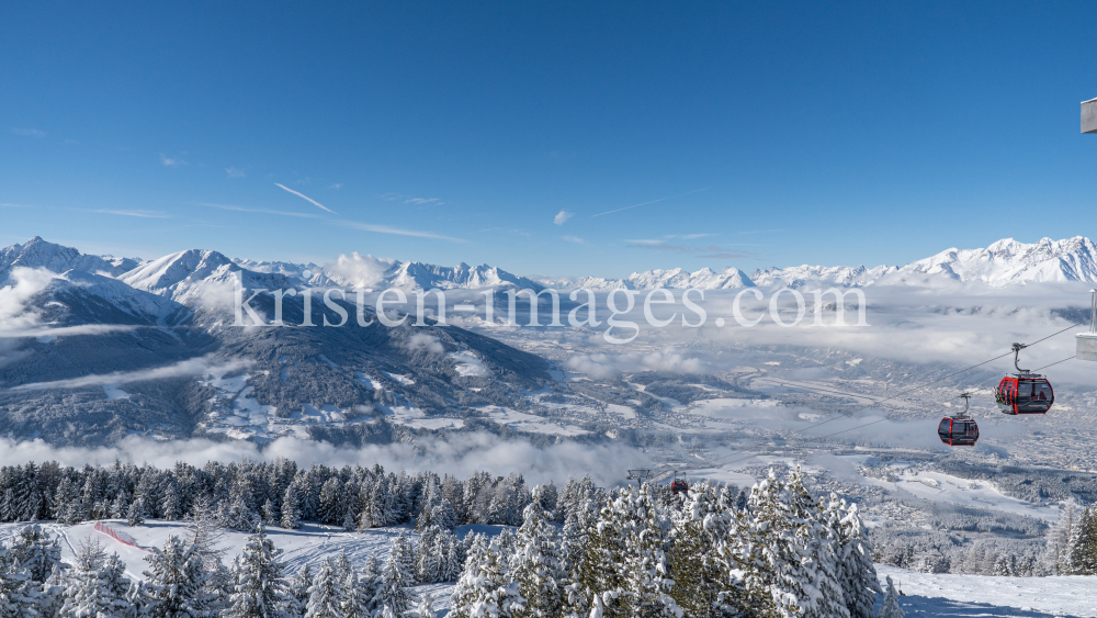 Blick vom Patscherkofel in das Inntal, Tirol, Austria by kristen-images.com