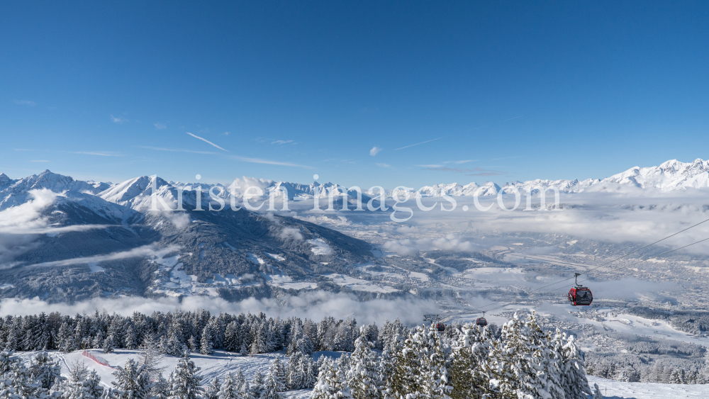 Blick vom Patscherkofel in das Inntal, Tirol, Austria by kristen-images.com