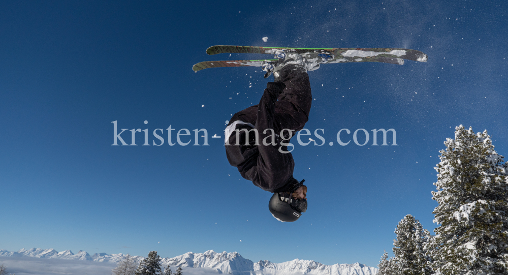 Freestyle-Skiing, Snowboarding / Patscherkofel, Tirol, Austria by kristen-images.com