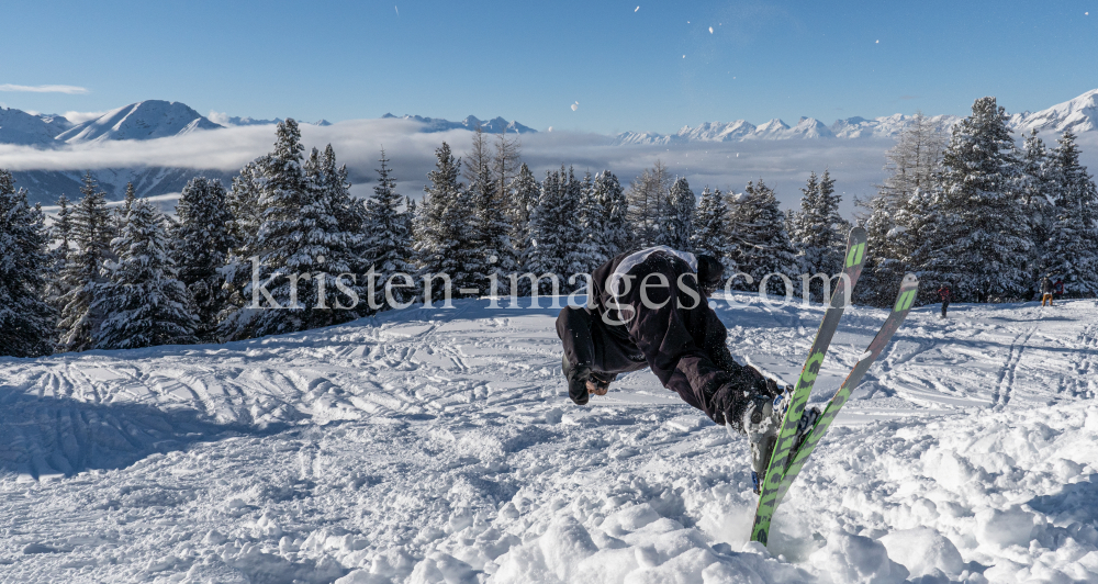 Freestyle-Skiing, Snowboarding / Patscherkofel, Tirol, Austria by kristen-images.com