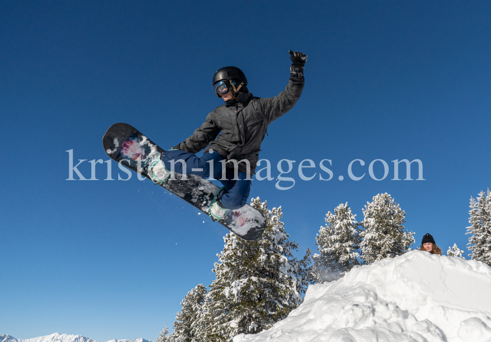 Freestyle-Skiing, Snowboarding / Patscherkofel, Tirol, Austria by kristen-images.com