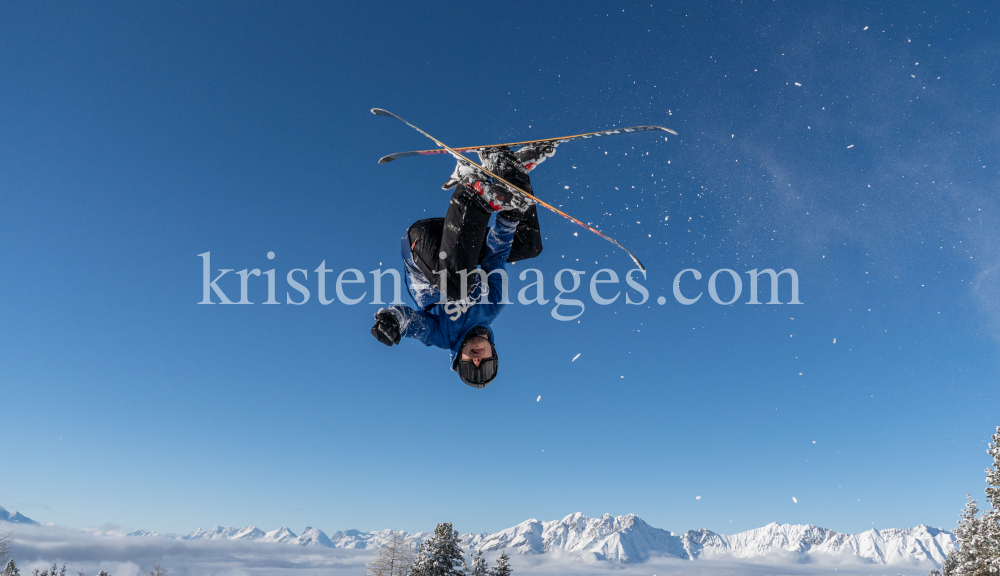 Freestyle-Skiing, Snowboarding / Patscherkofel, Tirol, Austria by kristen-images.com