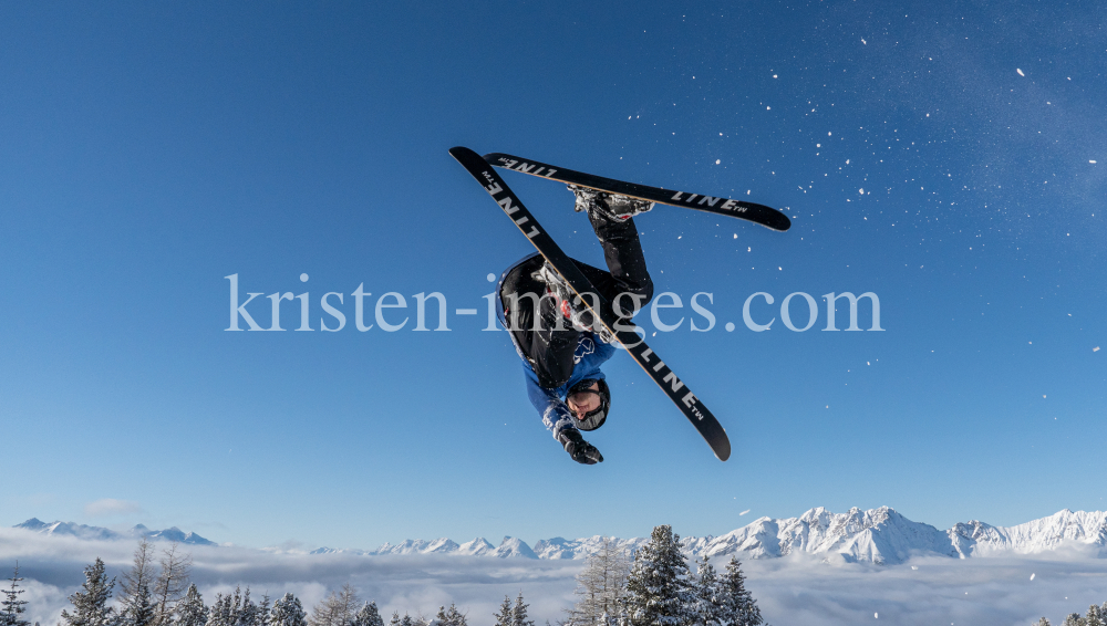 Freestyle-Skiing, Snowboarding / Patscherkofel, Tirol, Austria by kristen-images.com