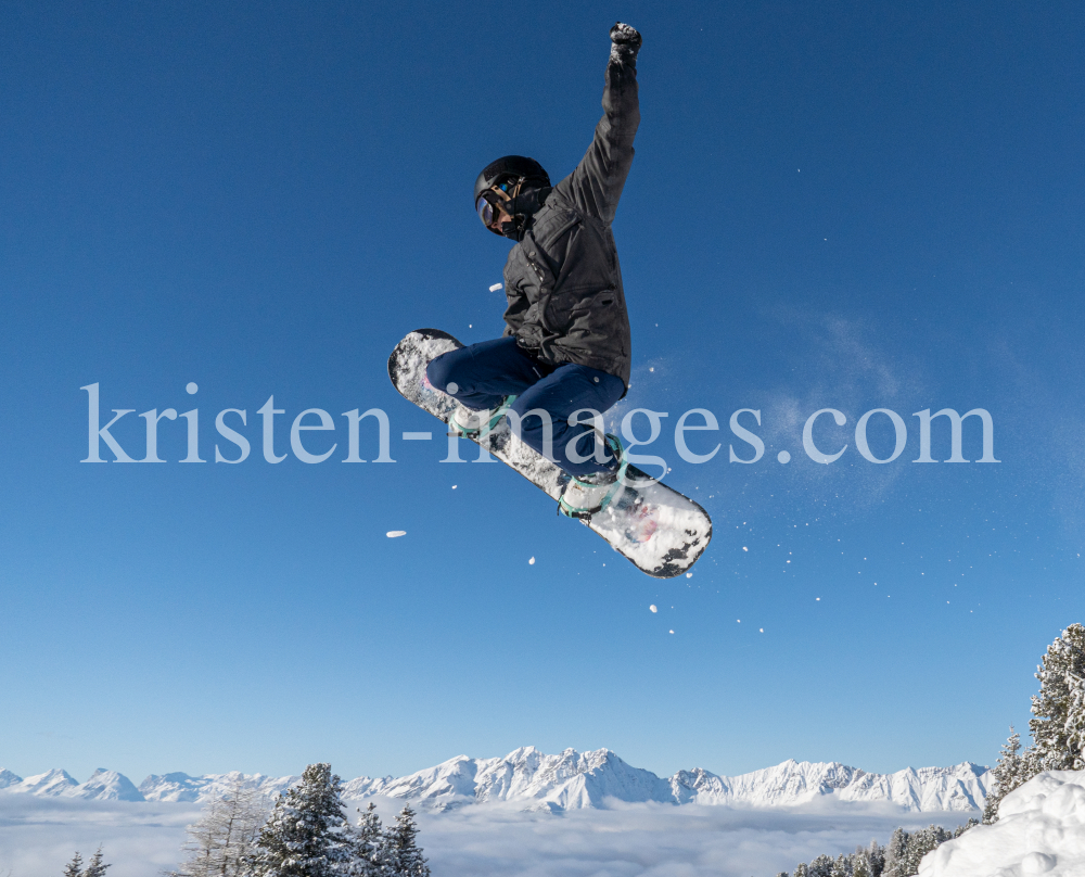 Freestyle-Skiing, Snowboarding / Patscherkofel, Tirol, Austria by kristen-images.com