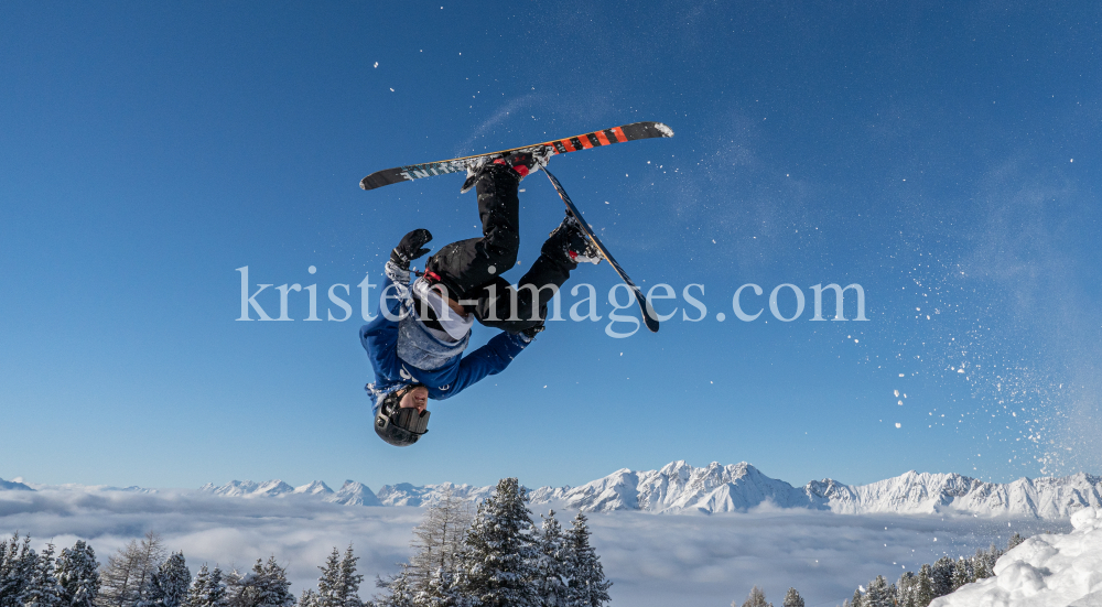 Freestyle-Skiing, Snowboarding / Patscherkofel, Tirol, Austria by kristen-images.com