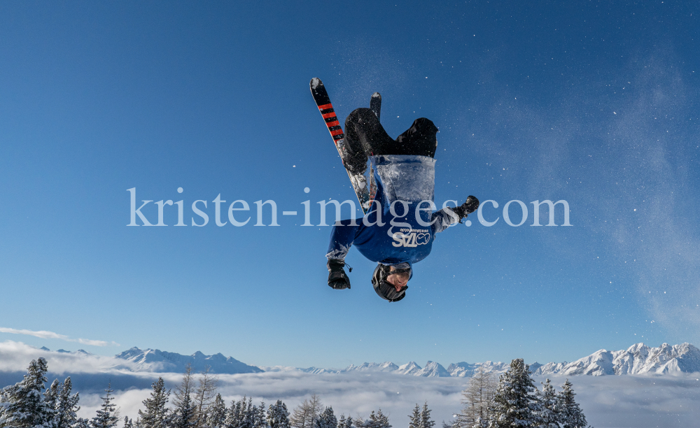 Freestyle-Skiing, Snowboarding / Patscherkofel, Tirol, Austria by kristen-images.com