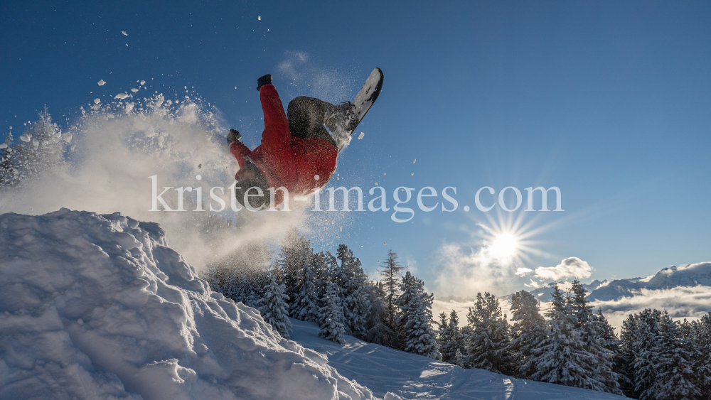 Freestyle-Skiing, Snowboarding / Patscherkofel, Tirol, Austria by kristen-images.com