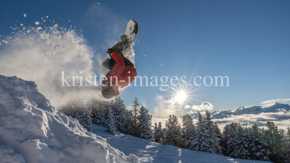 Freestyle-Skiing, Snowboarding / Patscherkofel, Tirol, Austria by kristen-images.com