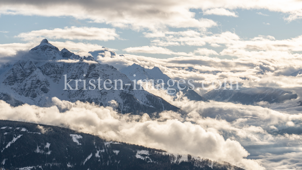 Nebeldecke über dem Stubaital, Tirol, Austria by kristen-images.com