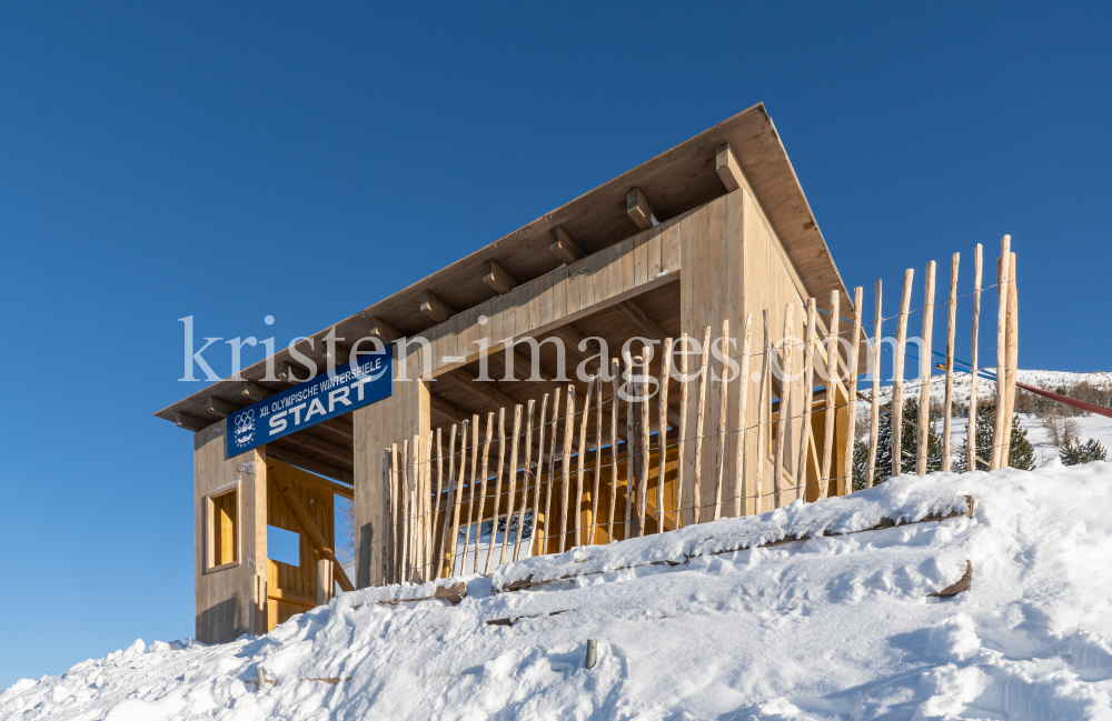 Filmkulisse Starthaus für den Kinofilm: Klammer / Patscherkofel, Tirol, Austria by kristen-images.com