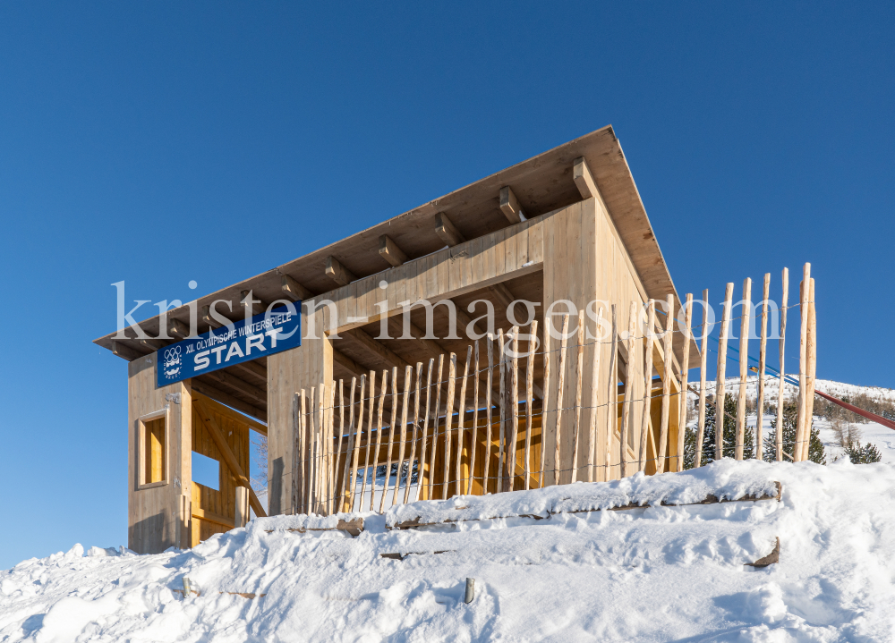 Filmkulisse Starthaus für den Kinofilm: Klammer / Patscherkofel, Tirol, Austria by kristen-images.com