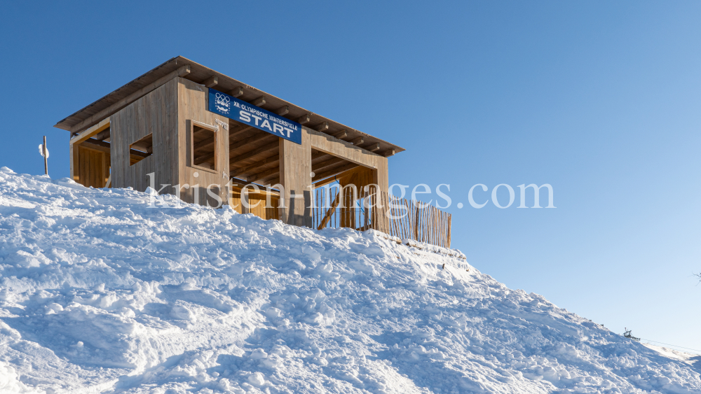 Filmkulisse Starthaus für den Kinofilm: Klammer / Patscherkofel, Tirol, Austria by kristen-images.com