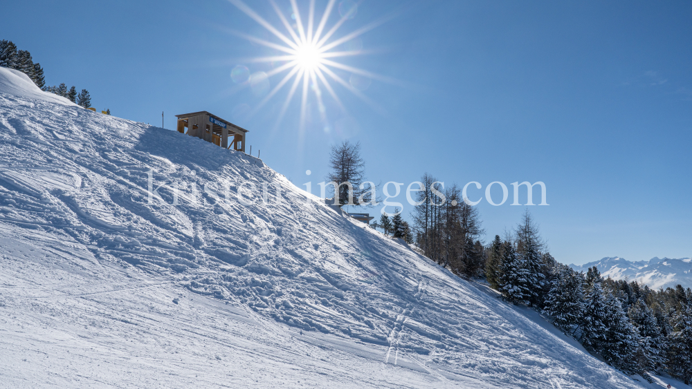 Filmkulisse Starthaus für den Kinofilm: Klammer / Patscherkofel, Tirol, Austria by kristen-images.com