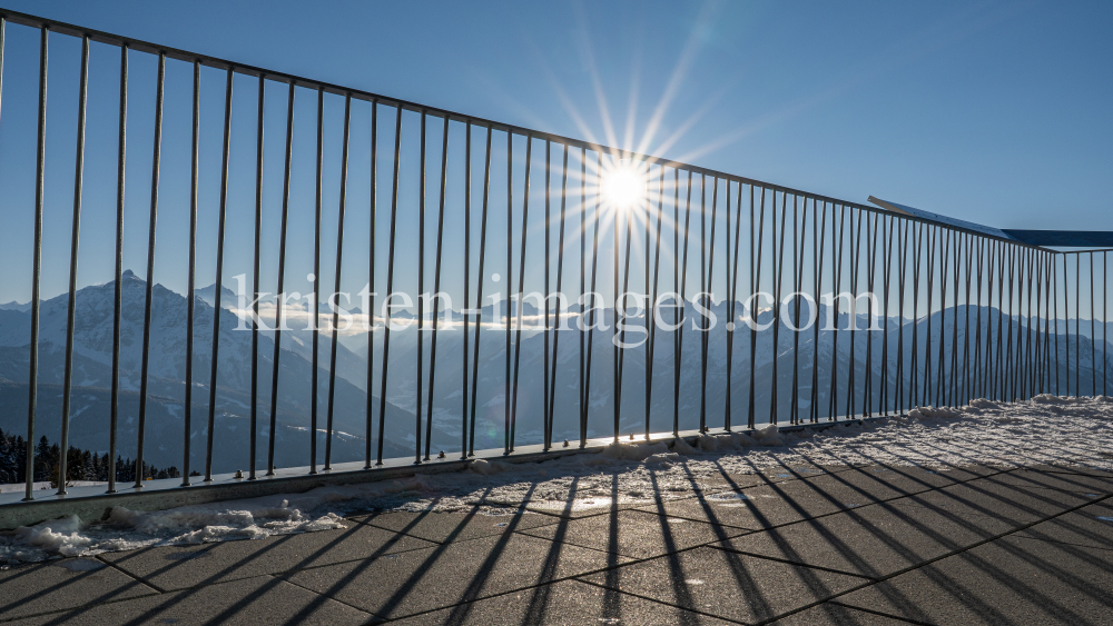 Tirol hinter Gittern by kristen-images.com