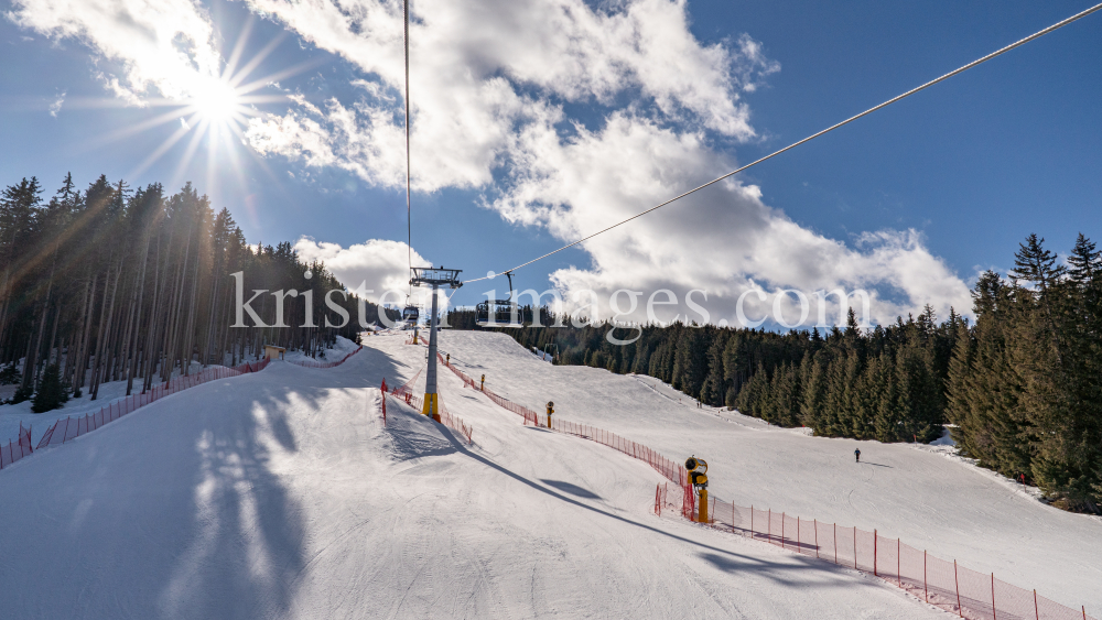 Skigebiet Glungezer, Tirol, Austria by kristen-images.com