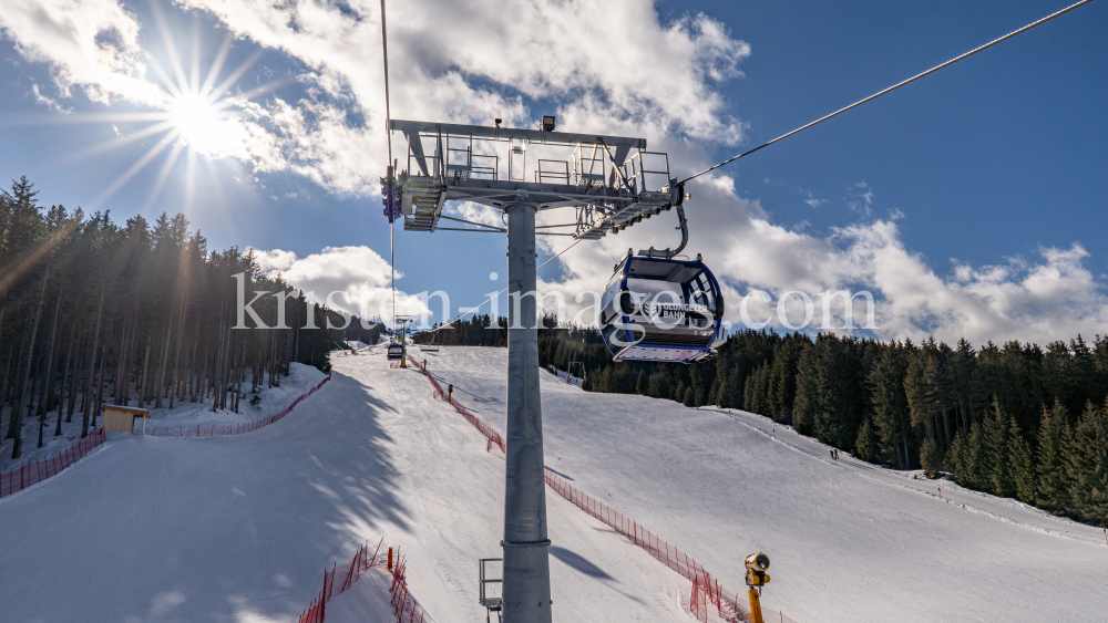 Skigebiet Glungezer, Tirol, Austria by kristen-images.com