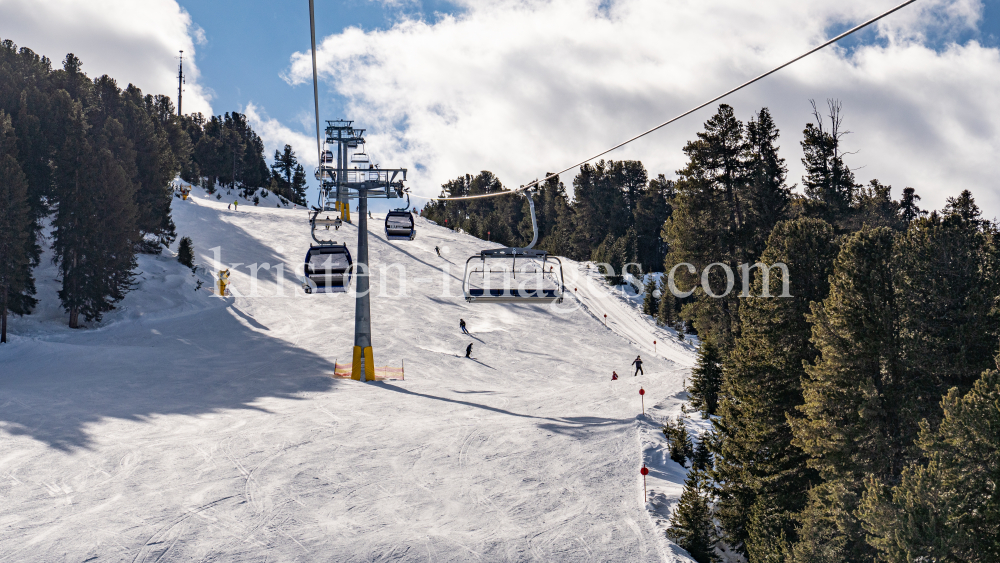 Skigebiet Glungezer, Tirol, Austria by kristen-images.com