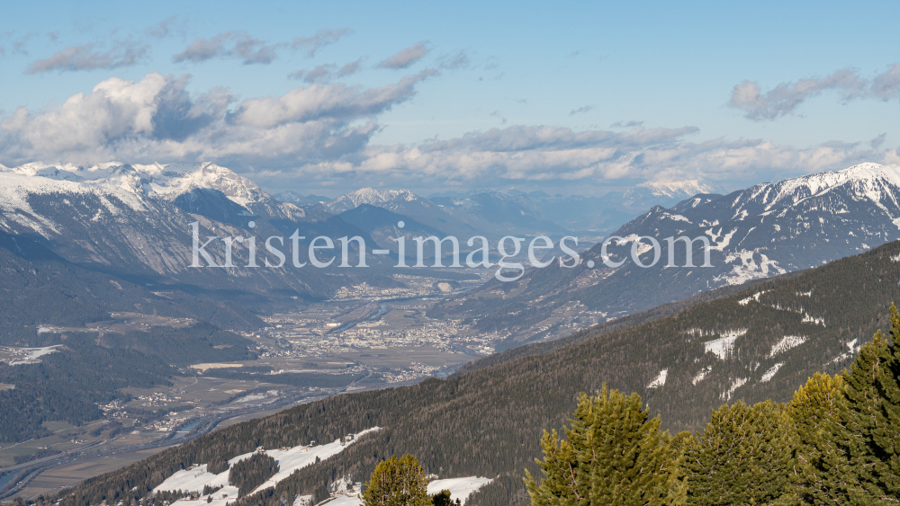 Blick vom Glungezer in das Inntal und zur Nordkette, Tirol, Austria by kristen-images.com