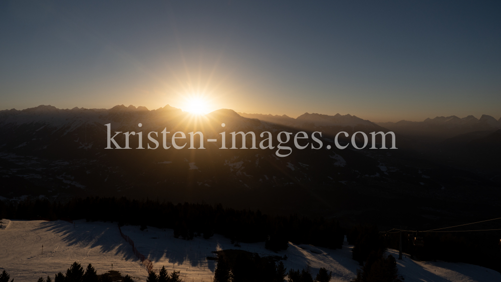 Sonnenuntergang am Patscherkofel, Tirol, Austria by kristen-images.com