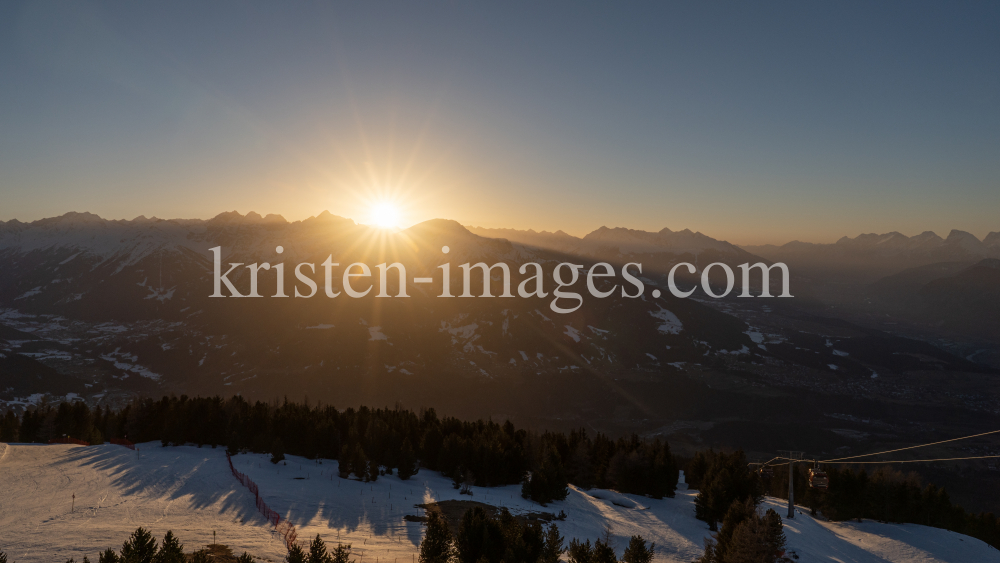 Sonnenuntergang am Patscherkofel, Tirol, Austria by kristen-images.com