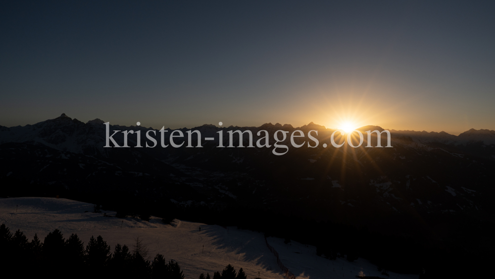 Sonnenuntergang am Patscherkofel, Tirol, Austria by kristen-images.com