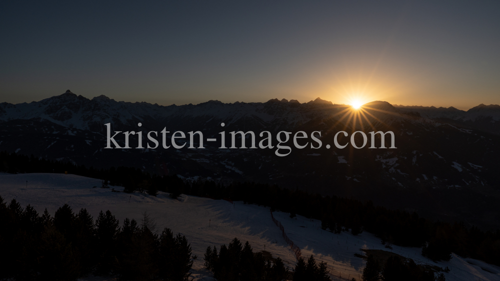 Sonnenuntergang am Patscherkofel, Tirol, Austria by kristen-images.com